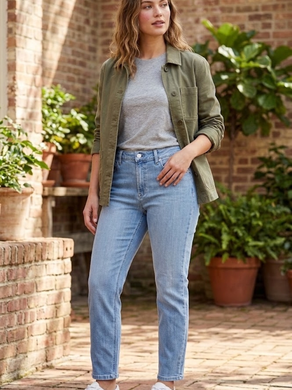 L.L. Bean Favorite Fit Light Blue Straight-Leg High-Rise Jeans - Women